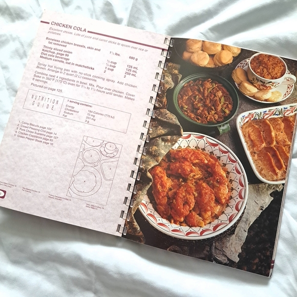 Company's Coming Light Casseroles Cookbook Jean Pare - Picture 6 of 8